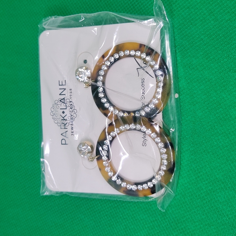 NWT Park Lane Tigers Eye & Rhinestone Hoop Earrings.